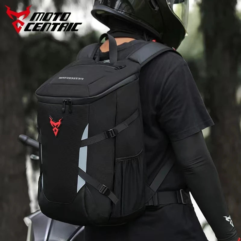 Le MOTOCENTRIC 28L, Style et Performance